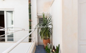 Property slide 39
