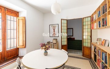 Property slide 43