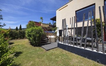 Property slide 31