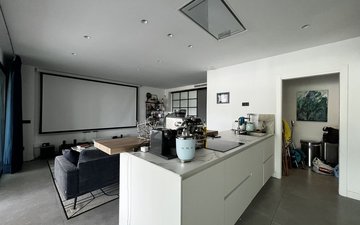 Property slide 8