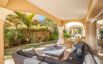 Property slide 10