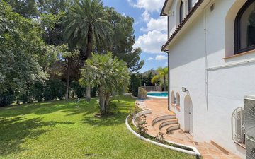 Property slide 45
