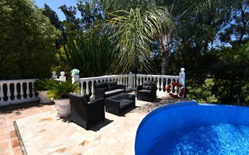 Property slide 19