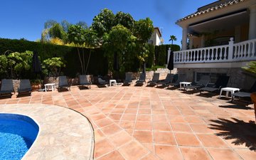Property slide 21