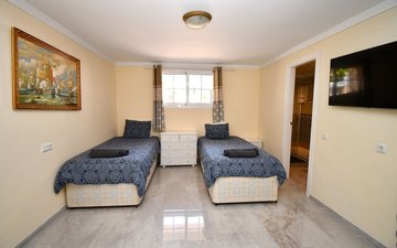 Property slide 66