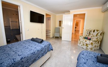 Property slide 67