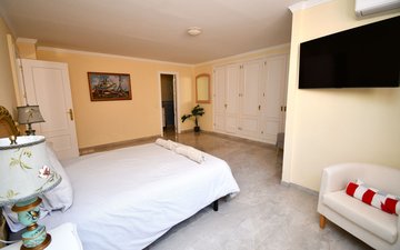 Property slide 72
