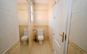 Property slide 85