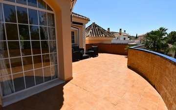 Property slide 87