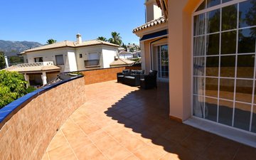 Property slide 88