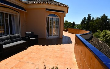Property slide 89
