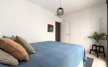 Property slide 31