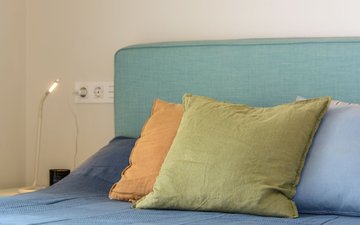 Property slide 32
