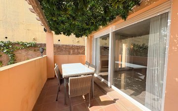 Property slide 18