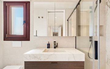 Property slide 17