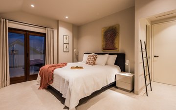 Property slide 32