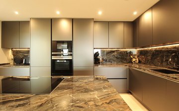 Property slide 10