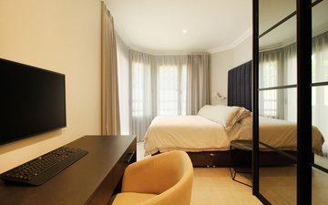 Property slide 17