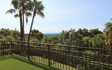 Property slide 4