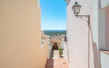 Property slide 34