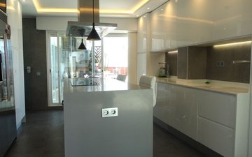 Property slide 18