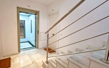 Property slide 16