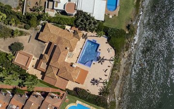 Property slide 50