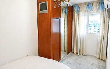 Property slide 10