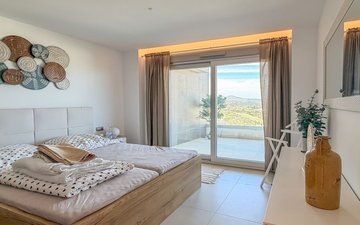 Property slide 12