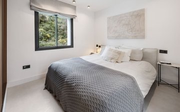 Property slide 16