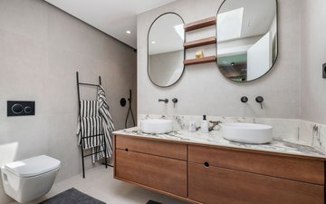 Property slide 20