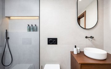 Property slide 25