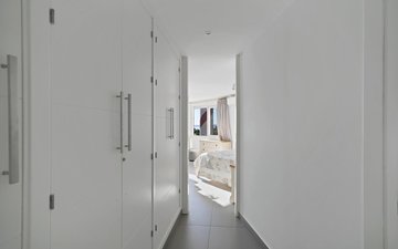 Property slide 22