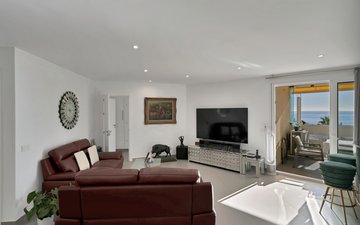 Property slide 39