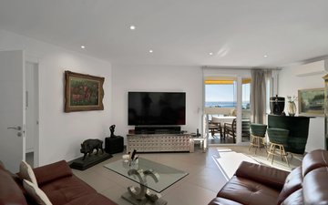 Property slide 40
