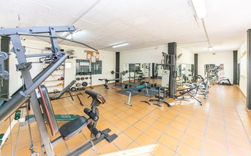 Property slide 35