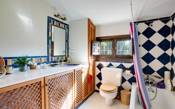 Property slide 10