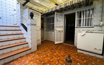 Property slide 14