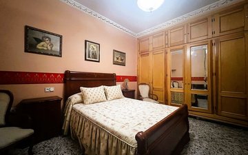 Property slide 19