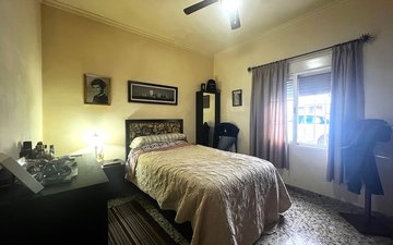 Property slide 24