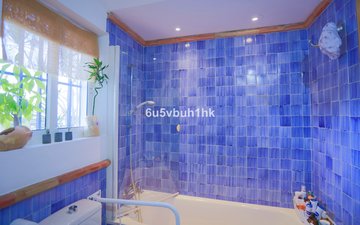Property slide 32