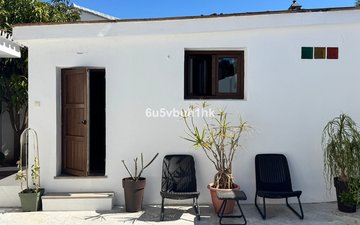 Property slide 44