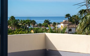 Property slide 20