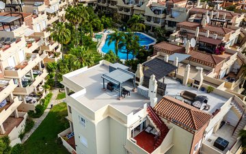 Property slide 24