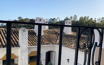Property slide 18