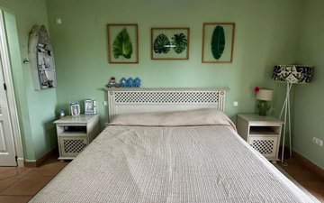 Property slide 10