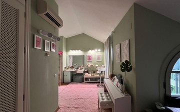 Property slide 24
