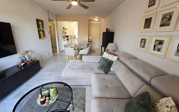 Property slide 22