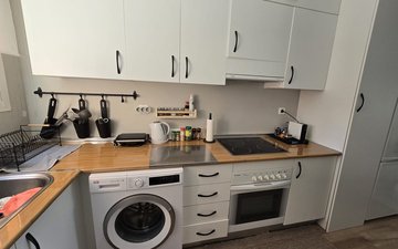 Property slide 24