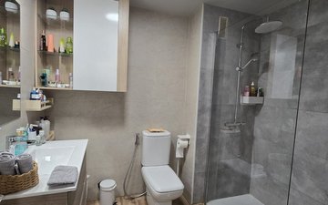 Property slide 31